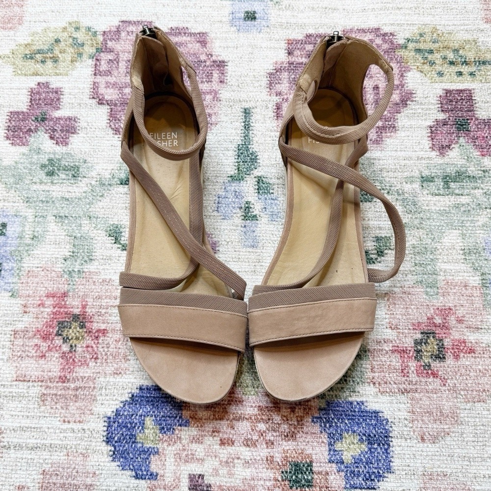 Eileen Fisher Leather Strappy Sandals Size 9 Beige Casual Capsule‎ Minimalist
